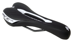 DDK sedlo D3250 RACE Z3, černo-bílé