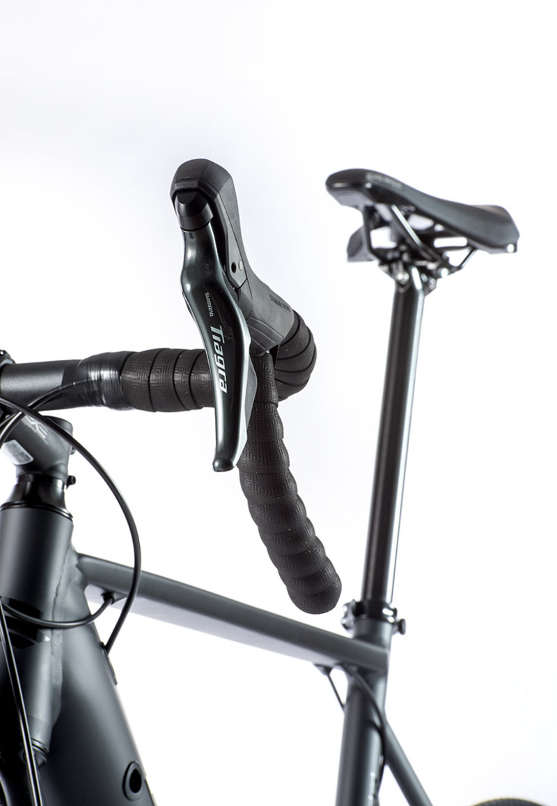 Leader Fox silniční elektrokolo RUNNER šedá mat/černé