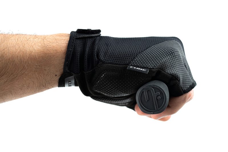 Cube rukavice GLOVES CMPT COMFORT SHORT FINGER black grey