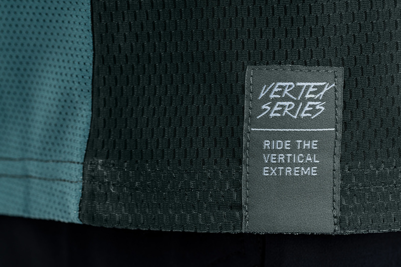 Cube dres VERTEX ROUND NECK S/S grey mint