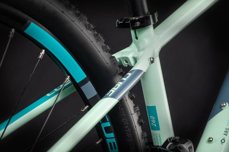 Cube juniorské kolo ACID 260 DISC mint blue