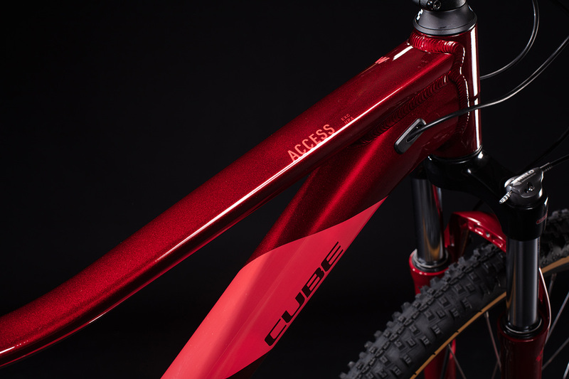 Cube horské kolo ACCESS WS EXC  poppyred coral