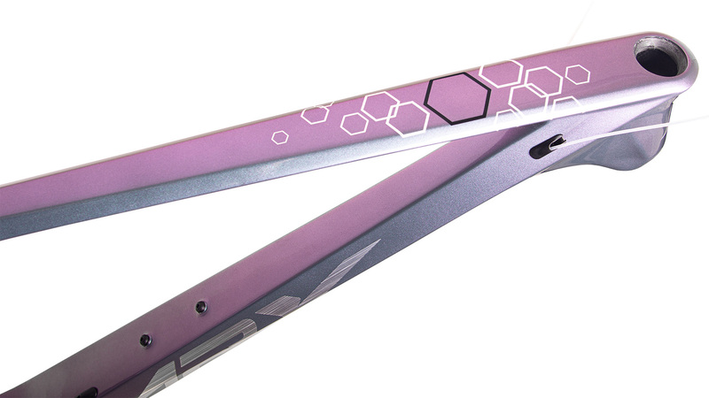 MRX horské kolo EKOMA Carbon DEORE 2x10 disc