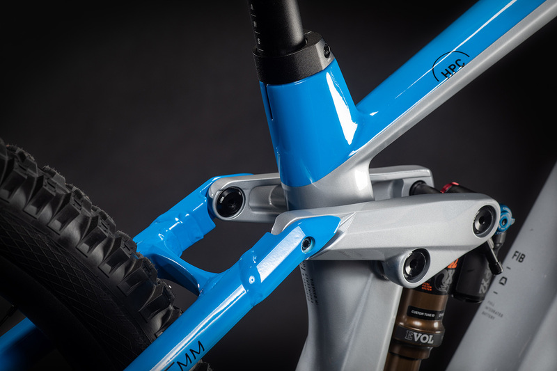 Cube horské elektrokolo STEREO HYBRID 140 HPC ACTIONTEAM 625 KIOX