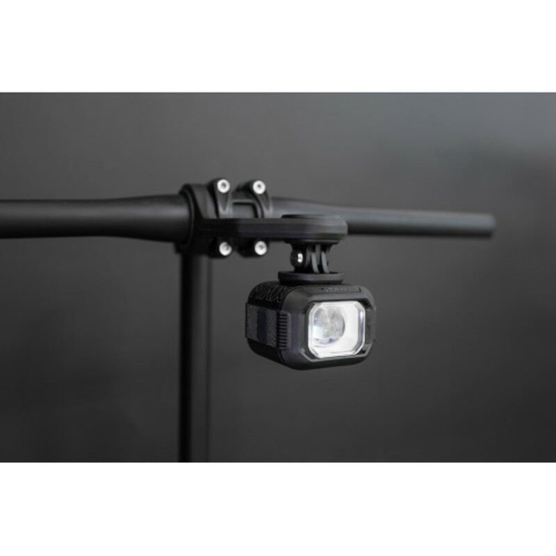 Moon světlo přední TITAN MAX