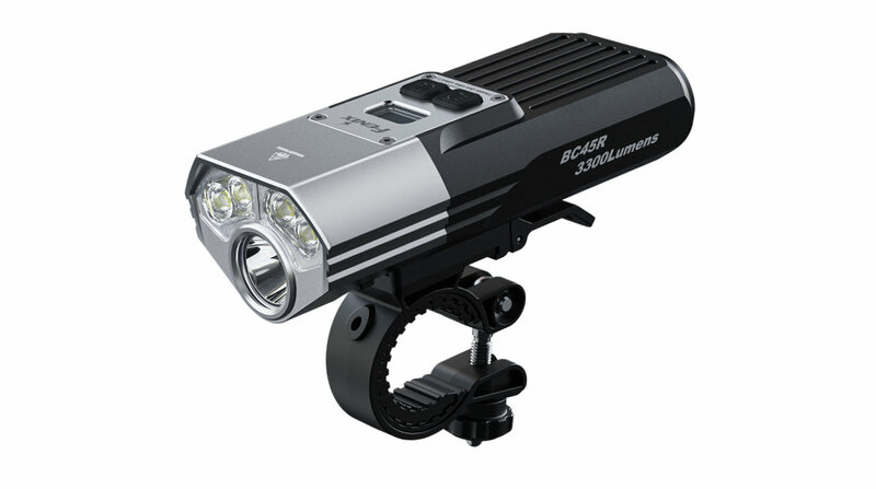 Fenix nabíjecí cyklosvítilna BC45R