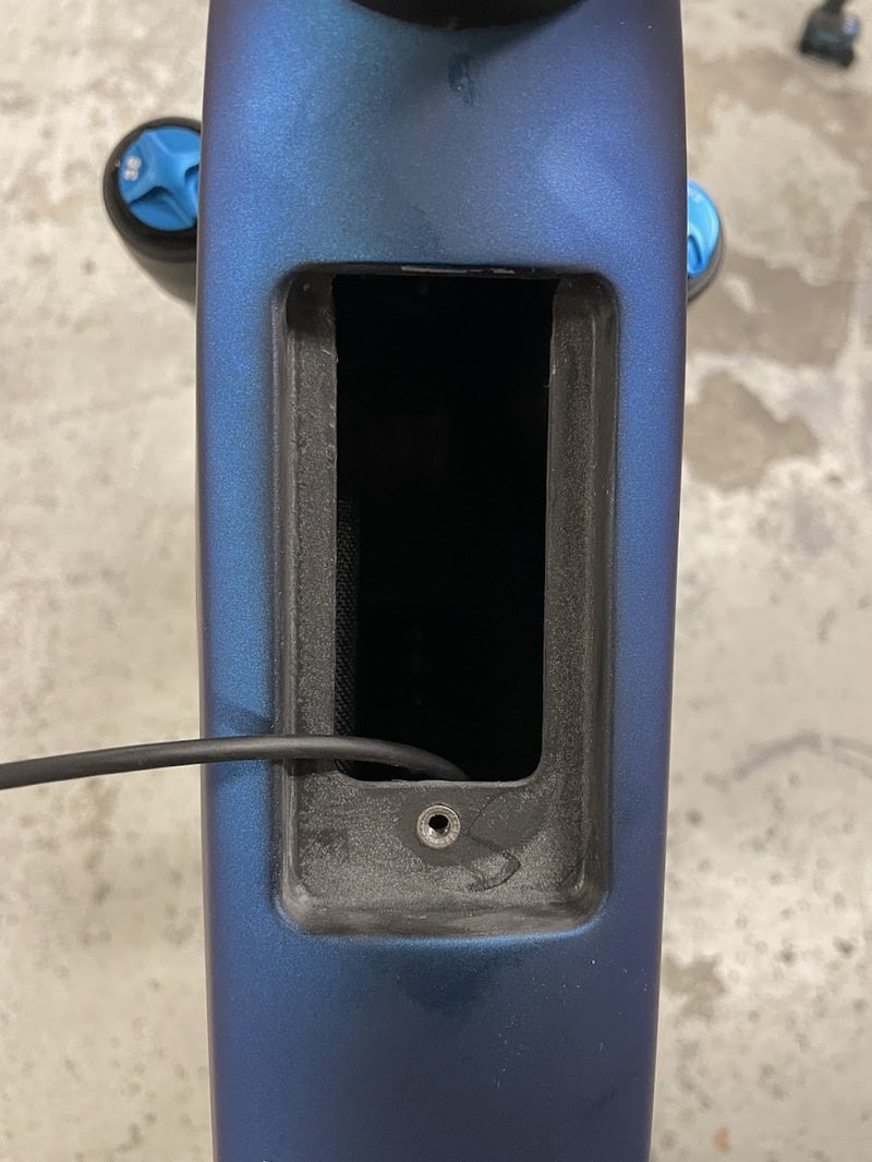 Cube rámeček pro displey KIOX 400C
