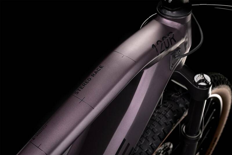 Cube horské elektrokolo STEREO HYBRID 120 RACE smokylilac black