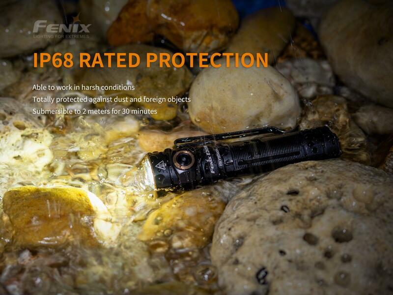 Fenix nabíjecí LED svítilna E30R