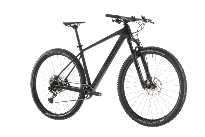 Cube horské kolo REACTION C:62 SLT carbon black glossy