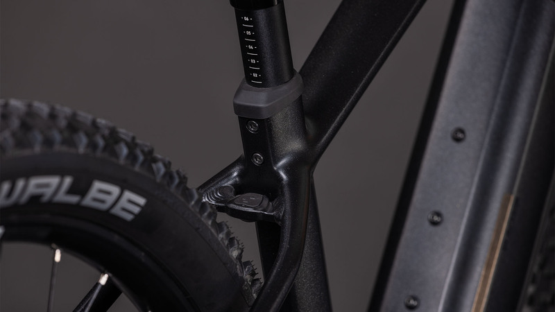 Cube REACTION HYBRID SLX silverdust chrome
