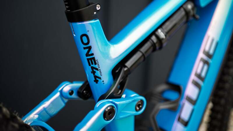 Cube STEREO HYBRID ONE44 HPC SLX dream´n´black