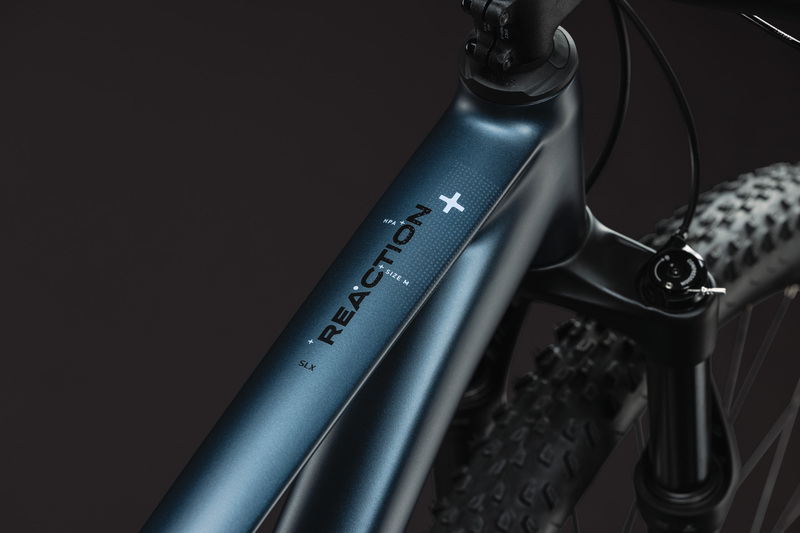Cube REACTION SLX navyblack´n´black