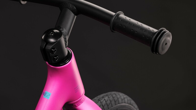 Cube dětské odrážedlo NUMOVE 120 WALK fucsia´n´plum
